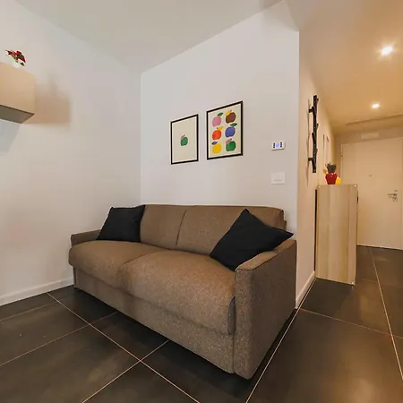 Lella Loft - Near The Center & Station Apartment