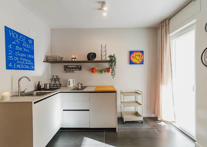 Apartment Lella Loft - Near The Center & Station