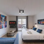 Apartman Lella Loft - Near The Center & Station